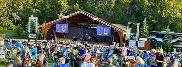 Wildwood stage and crowd